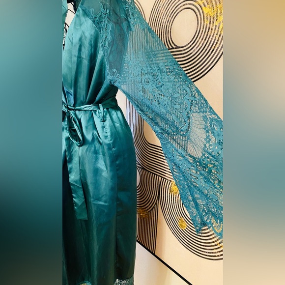VIDEO AVAILABLE. Satin sexy robe with belt. Green robe, green dress, lace dress - Picture 4 of 6